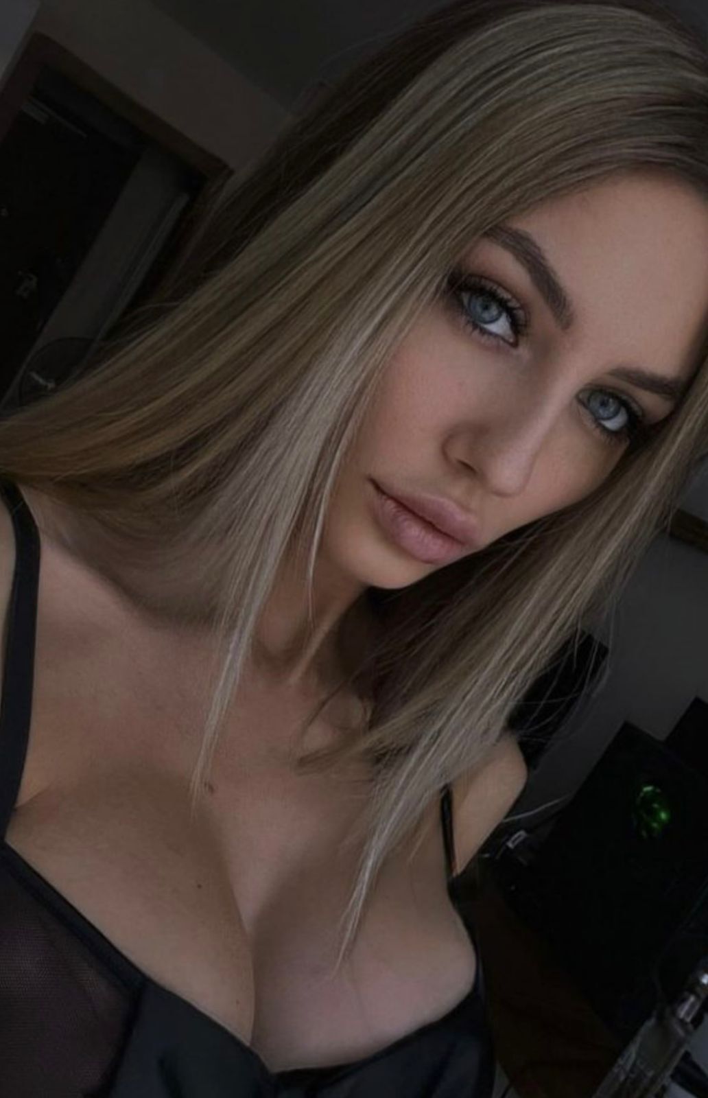 Проститутка индивидуалка Влада Русая c 3 размером груди у метро Василеостровская СПб Фото - 3