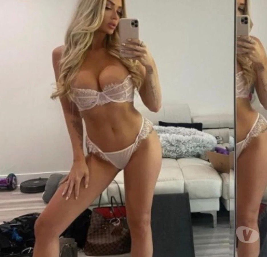 Проститутка Зина Блондинка c 4 размером груди у метро Черная речка СПб Фото - 4